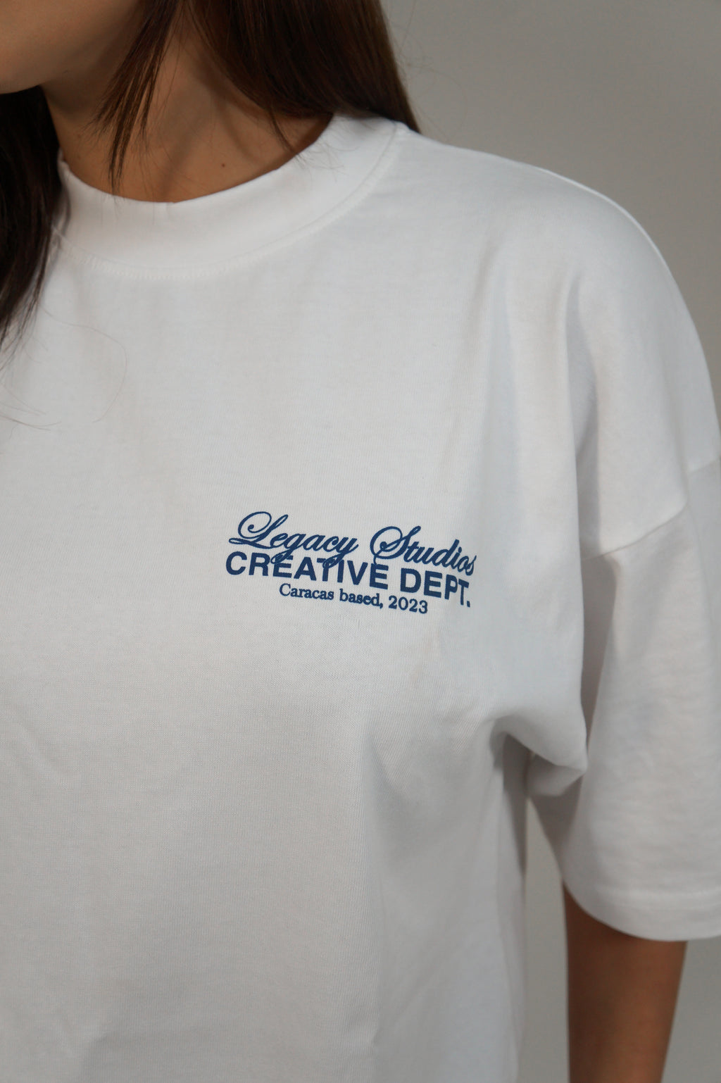 HEAVYWEIGHT TEE IN WHITE