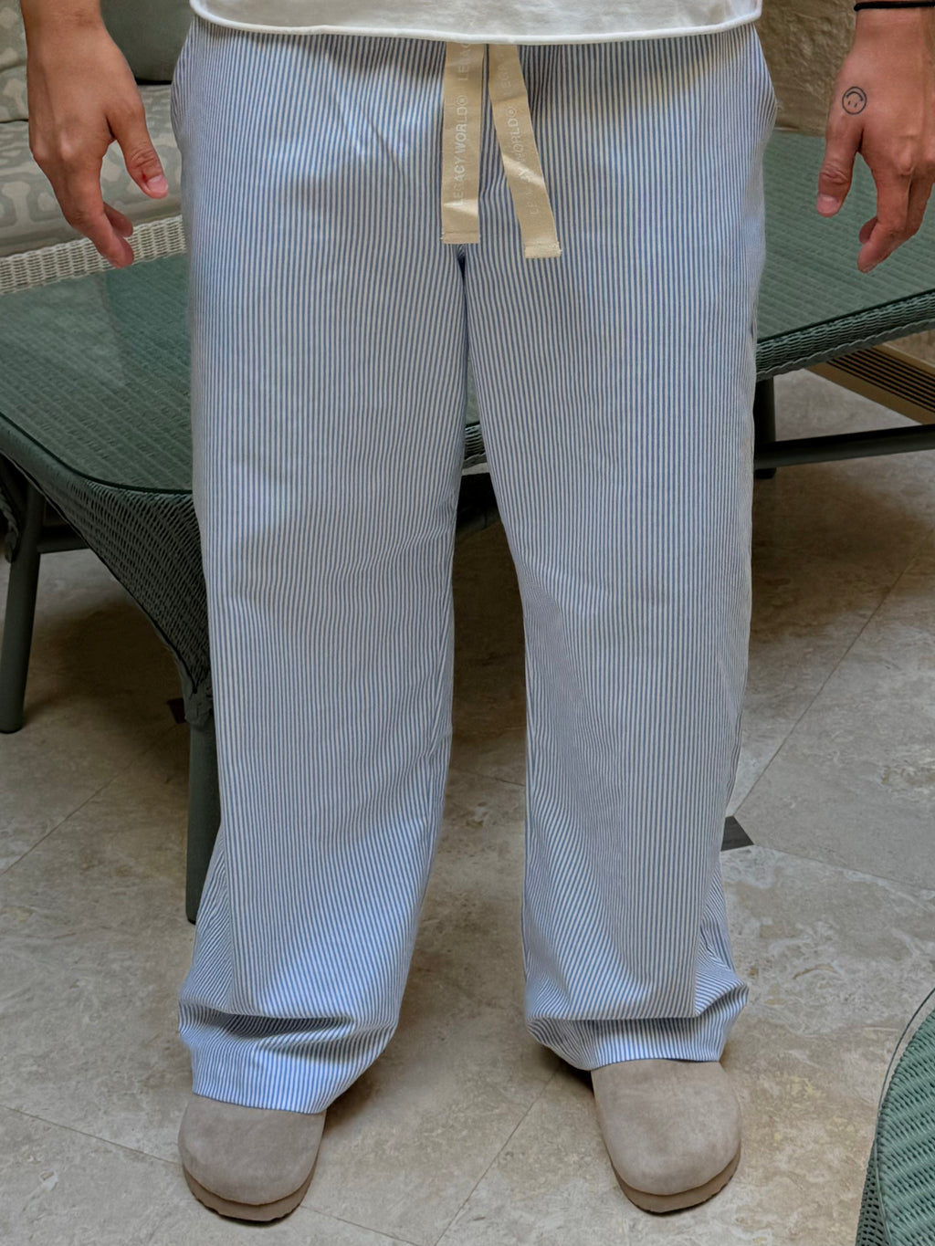 STUDIO PANTS STRIPED BLUE