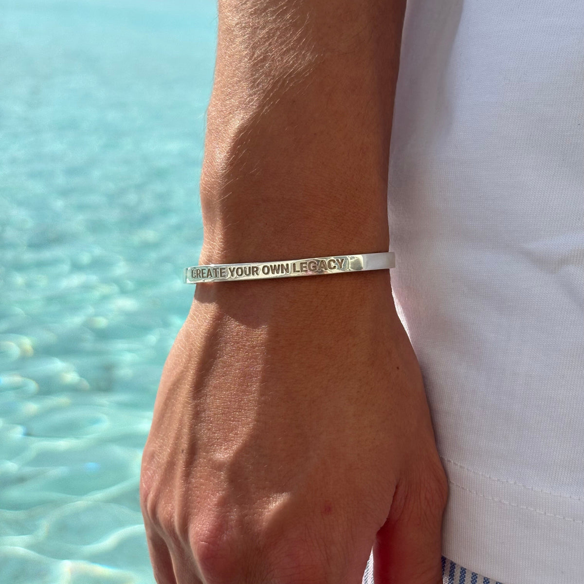 Slogan bangle