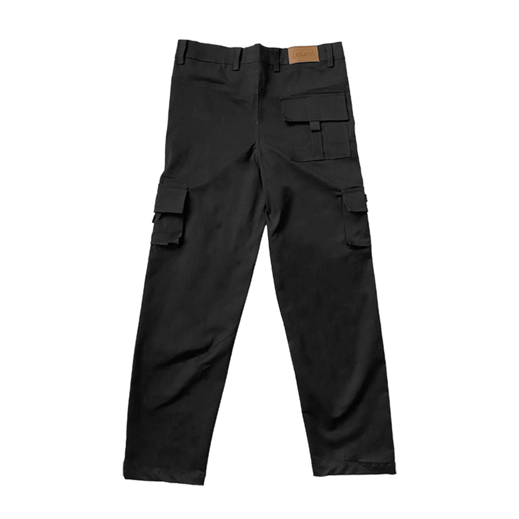 CARGO PANTS IN BLACK